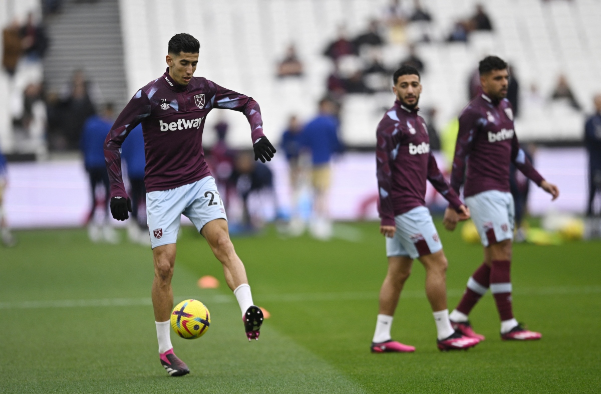var tu choi ban thang, west ham chia diem kich tinh voi dan tan binh trieu do cua chelsea hinh anh 4