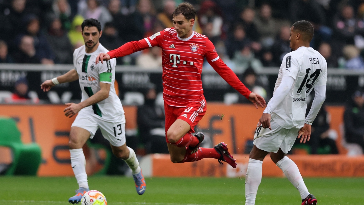 bayern munich lai thua khac tinh o bundesliga hinh anh 4