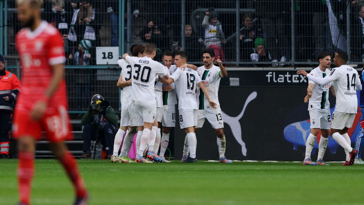 bayern munich lai thua khac tinh o bundesliga hinh anh 6
