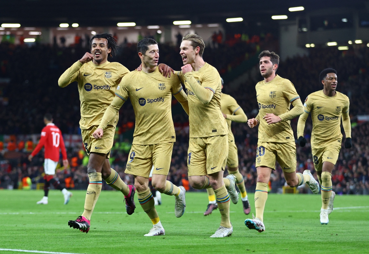 nguoc dong ngoan muc o old trafford, mu lan dau thang barca sau 15 nam hinh anh 13