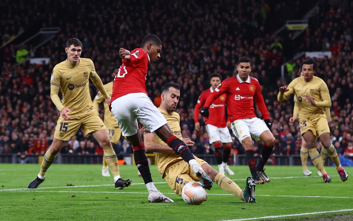 nguoc dong ngoan muc o old trafford, mu lan dau thang barca sau 15 nam hinh anh 19
