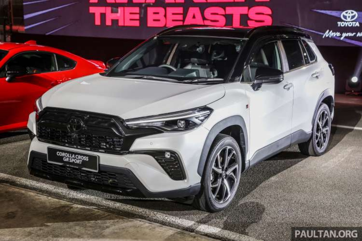 toyota corolla cross gr sport 2023 ra mat voi thiet ke khac biet hinh anh 1