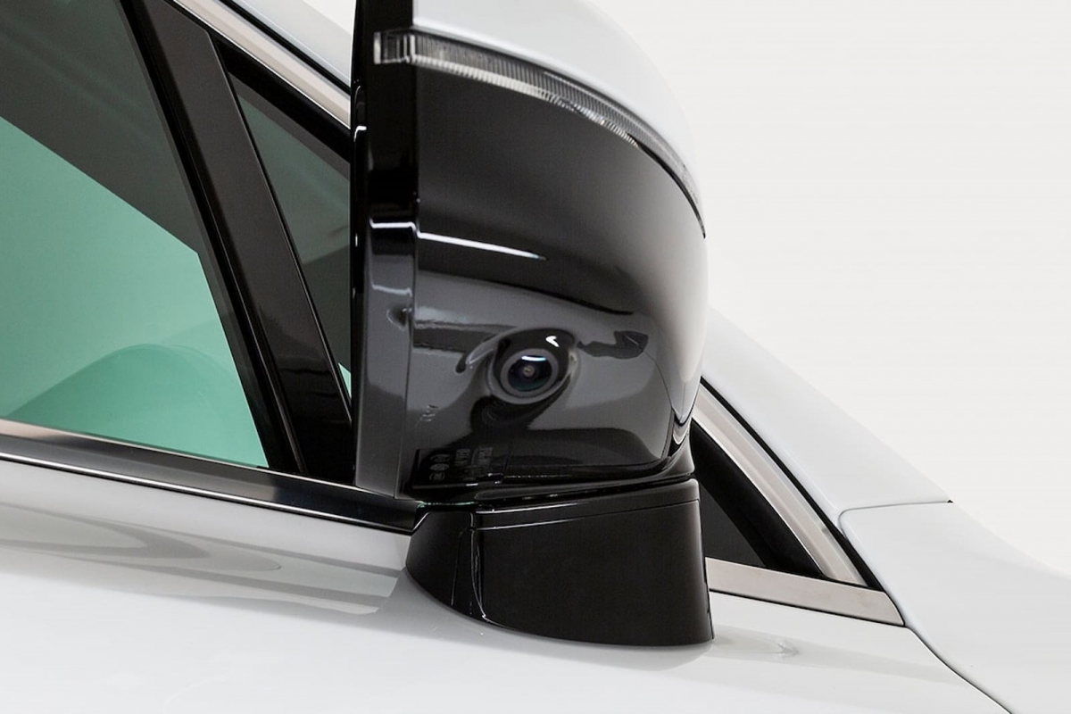Theo nghiên cứu do Viện Bảo hiểm An toàn Đường bộ (IIHS) thực hiện, khoảng một nửa số người được hỏi gặp sự cố với công nghệ hỗ trợ người lái sau khi sửa chữa.