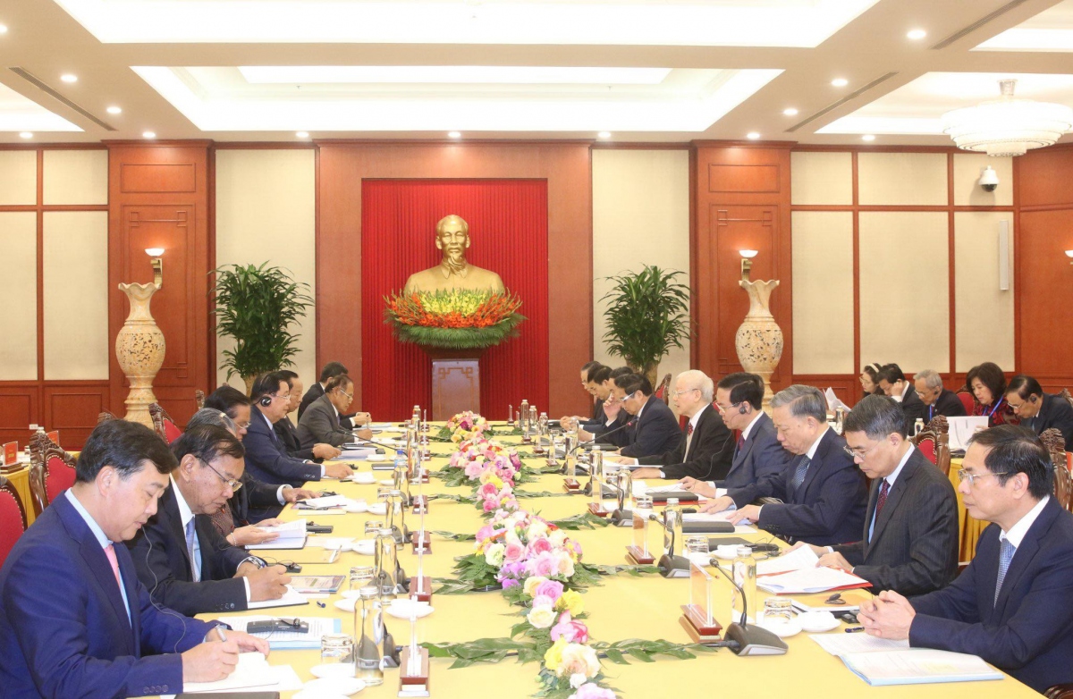 tang cuong quan he hop tac giua Dang cong san viet nam va Dang nhan dan campuchia hinh anh 2