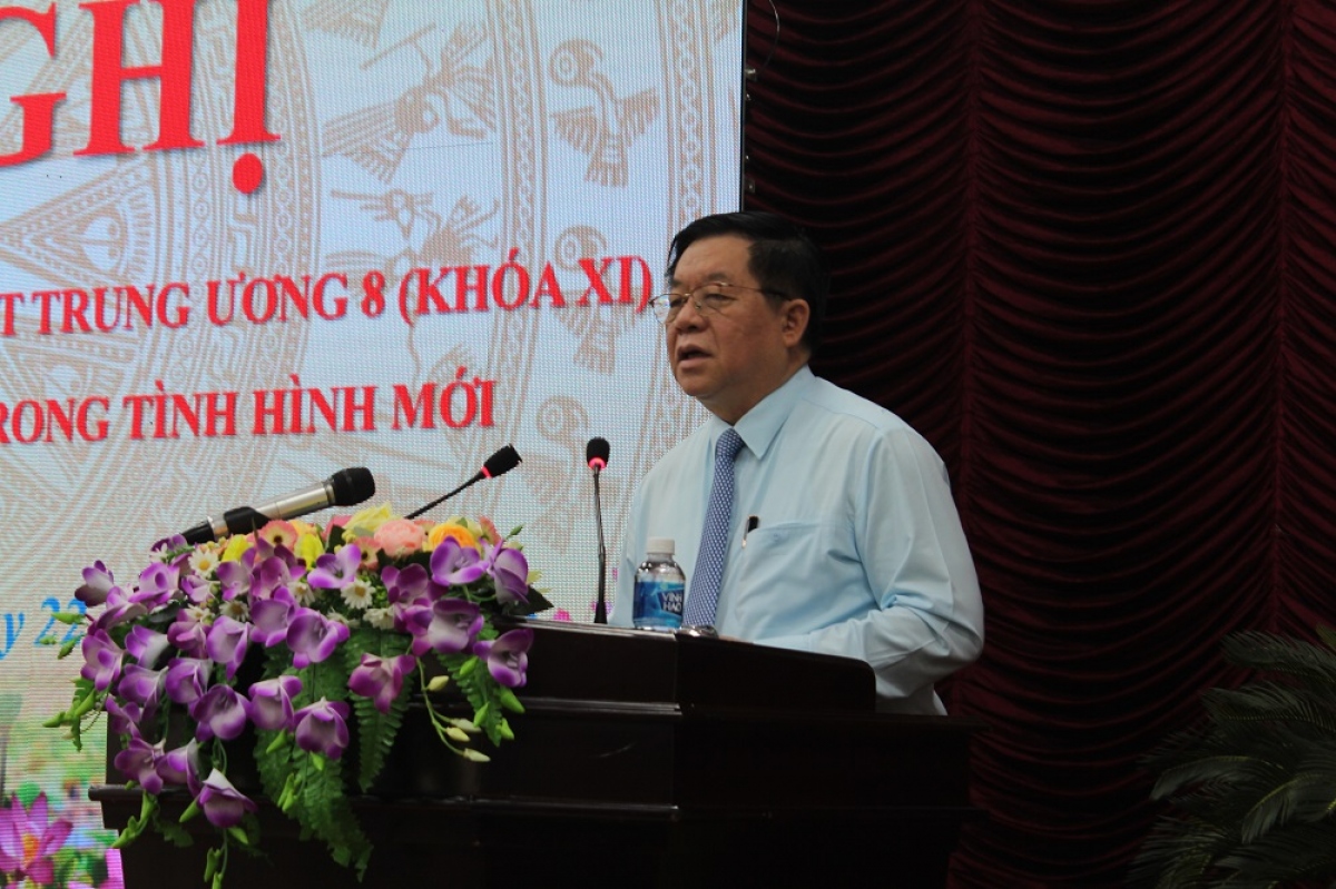 bình thuận phải thẳng thắn nhìn nhận khuyết điểm khi một số cán bộ vi phạm pháp luật hình ảnh 1 binh thuan phai thang than nhin nhan khuyet diem khi mot so can bo vi pham phap luat hinh anh 1