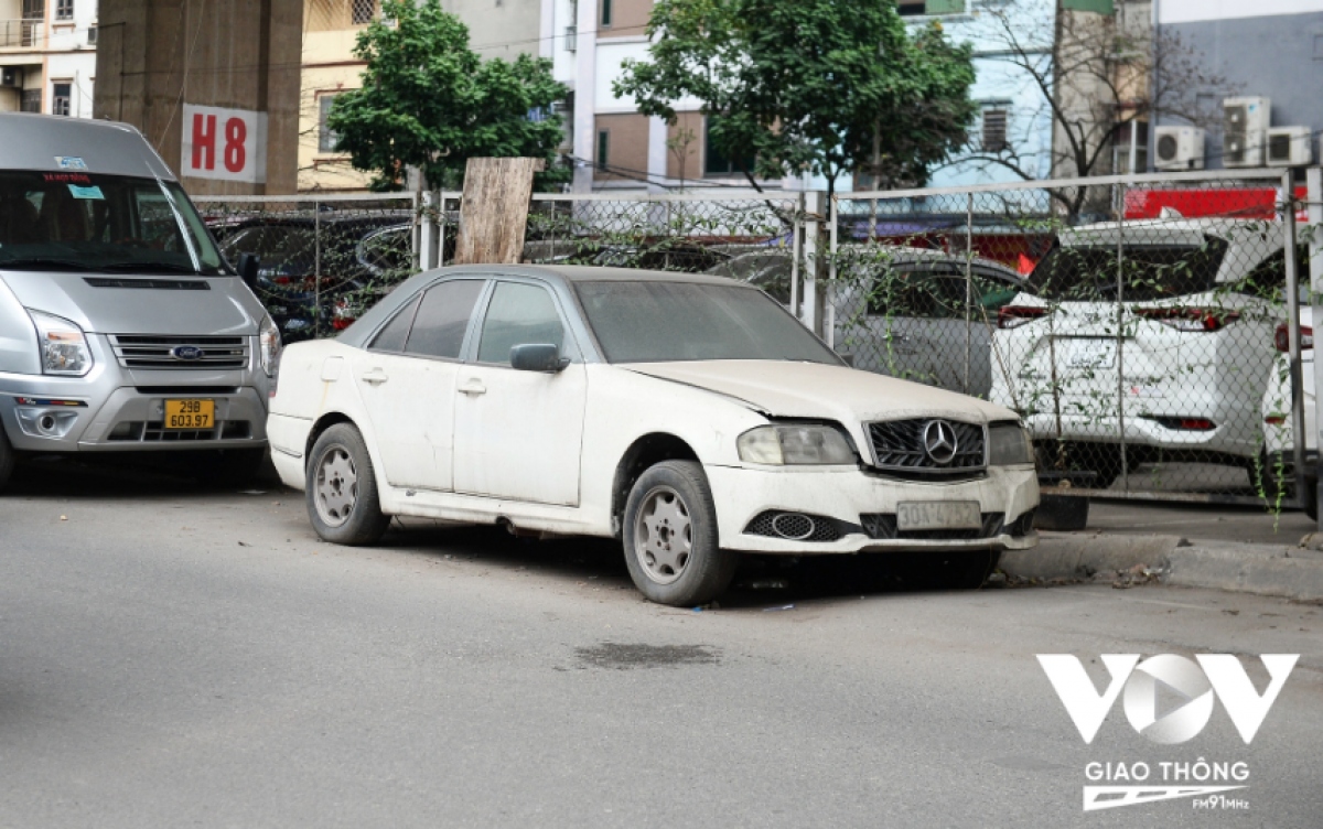 gam cau vinh tuy ha noi to chuc giao thong kieu... song chet mac bay hinh anh 4