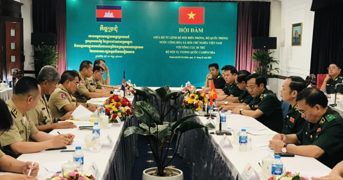 bộ tư lệnh bộ đội biên phòng việt nam và tổng cục di trú campuchia hội đàm hình ảnh 1 bo tu lenh bo doi bien phong viet nam va tong cuc di tru campuchia hoi dam hinh anh 1