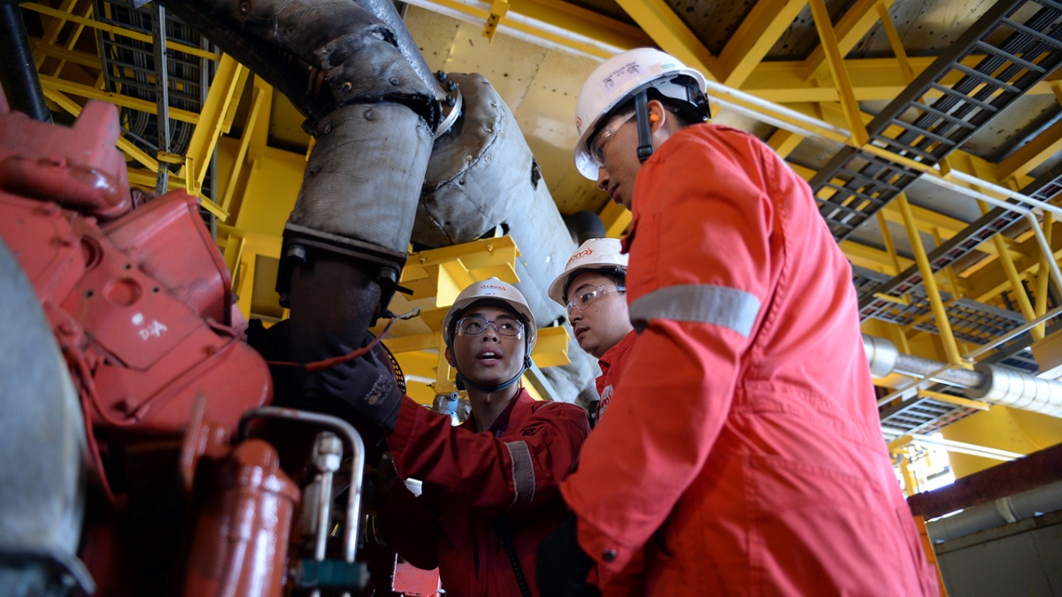 petrovietnam no luc on dinh nhip do san xuat kinh doanh trong thang dau nam hinh anh 3