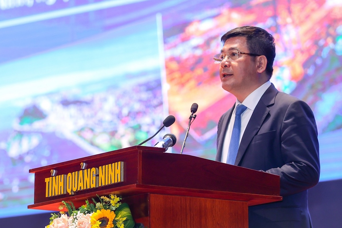 chu tich cmc xay dung Dong bang song hong thanh trung tam dich vu du lieu khu vuc hinh anh 5