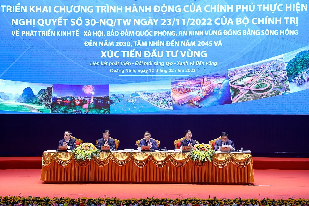 chu tich cmc xay dung Dong bang song hong thanh trung tam dich vu du lieu khu vuc hinh anh 6