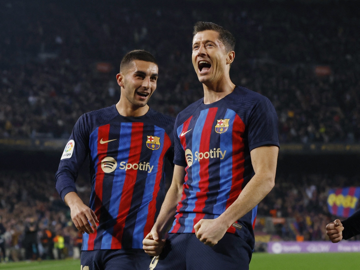thang de cadiz, barca gui chien thu den mu hinh anh 2