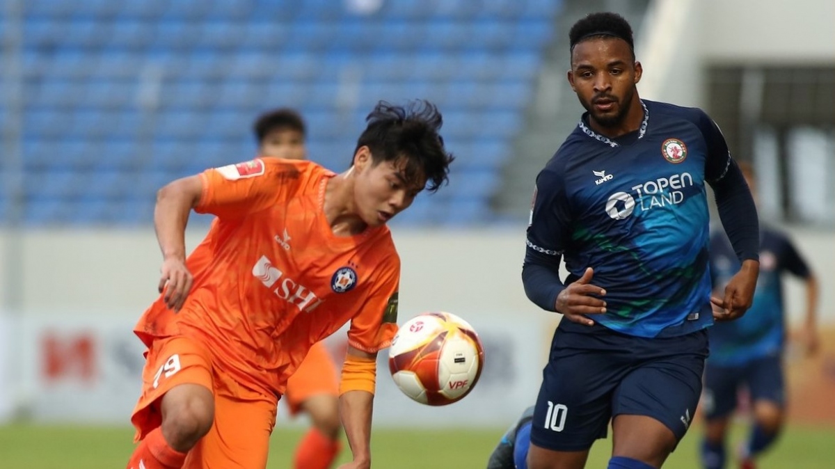 van lam, rafaelson dua binh Dinh len dau bang v-league 2023 hinh anh 6