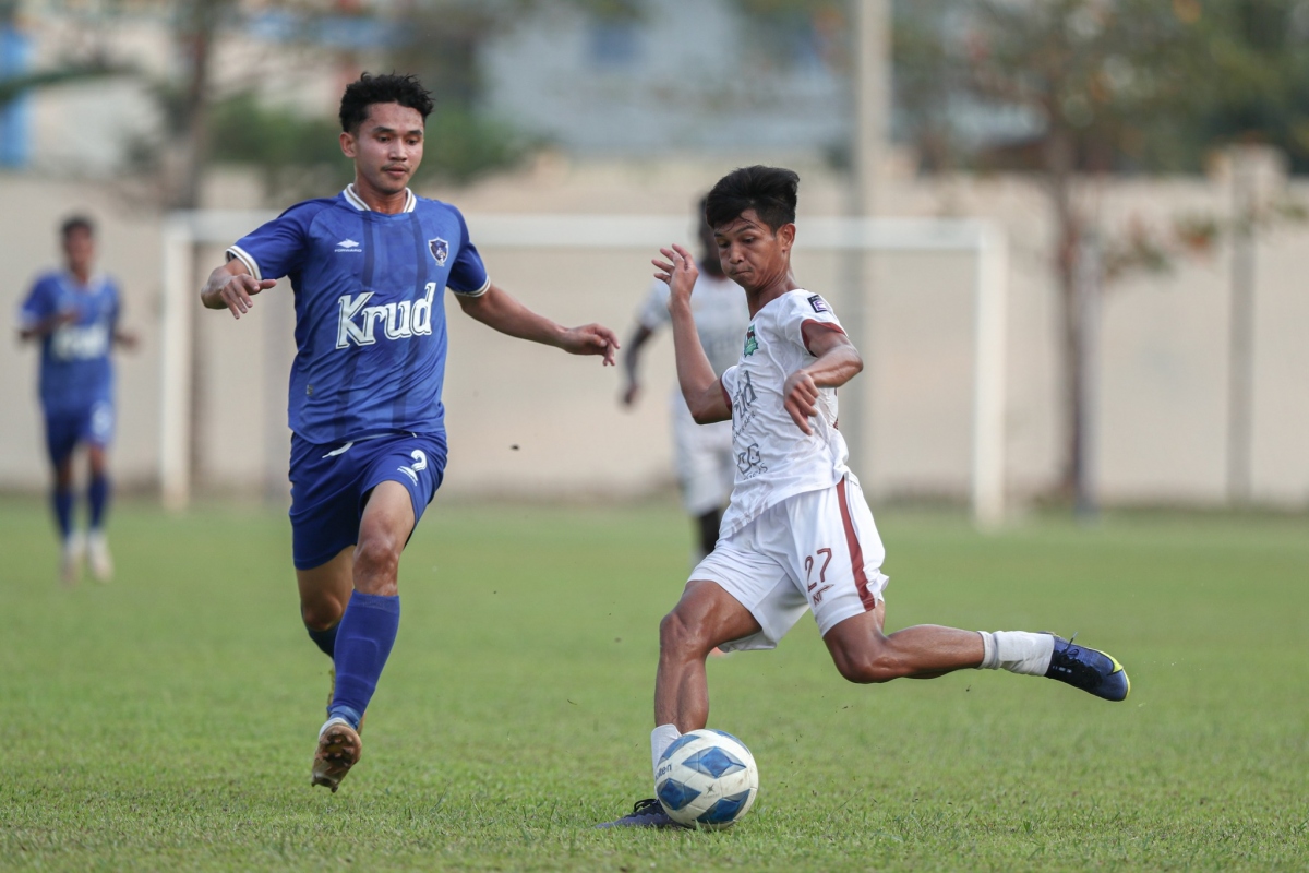 u22 campuchia tap trung som cho sea games, bong da quoc noi van dien ra binh thuong hinh anh 2