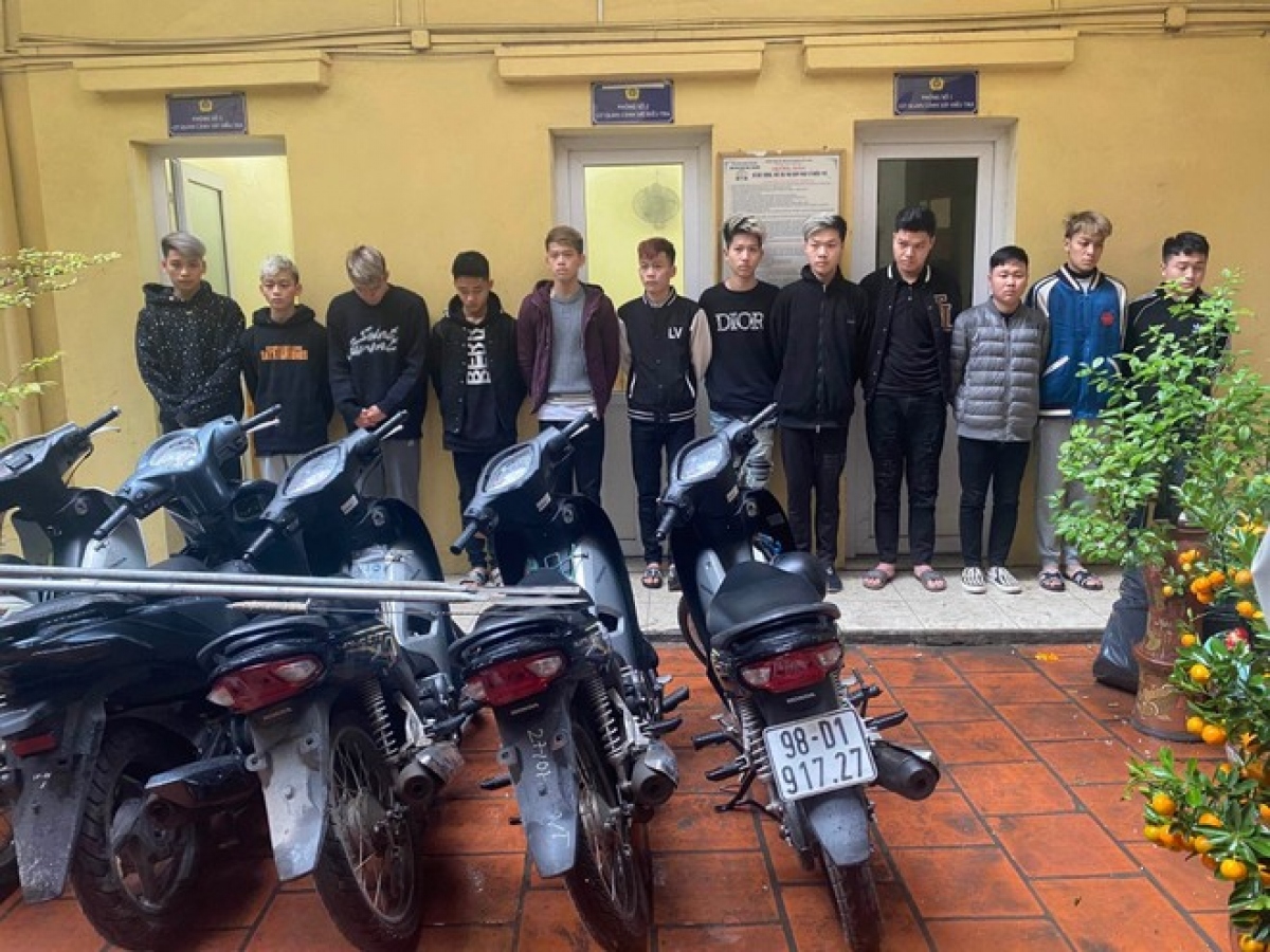 hội những chú báo nhỏ và tiếng thở dài bất lực của phụ huynh hình ảnh 1 hoi nhung chu bao nho va tieng tho dai bat luc cua phu huynh hinh anh 1
