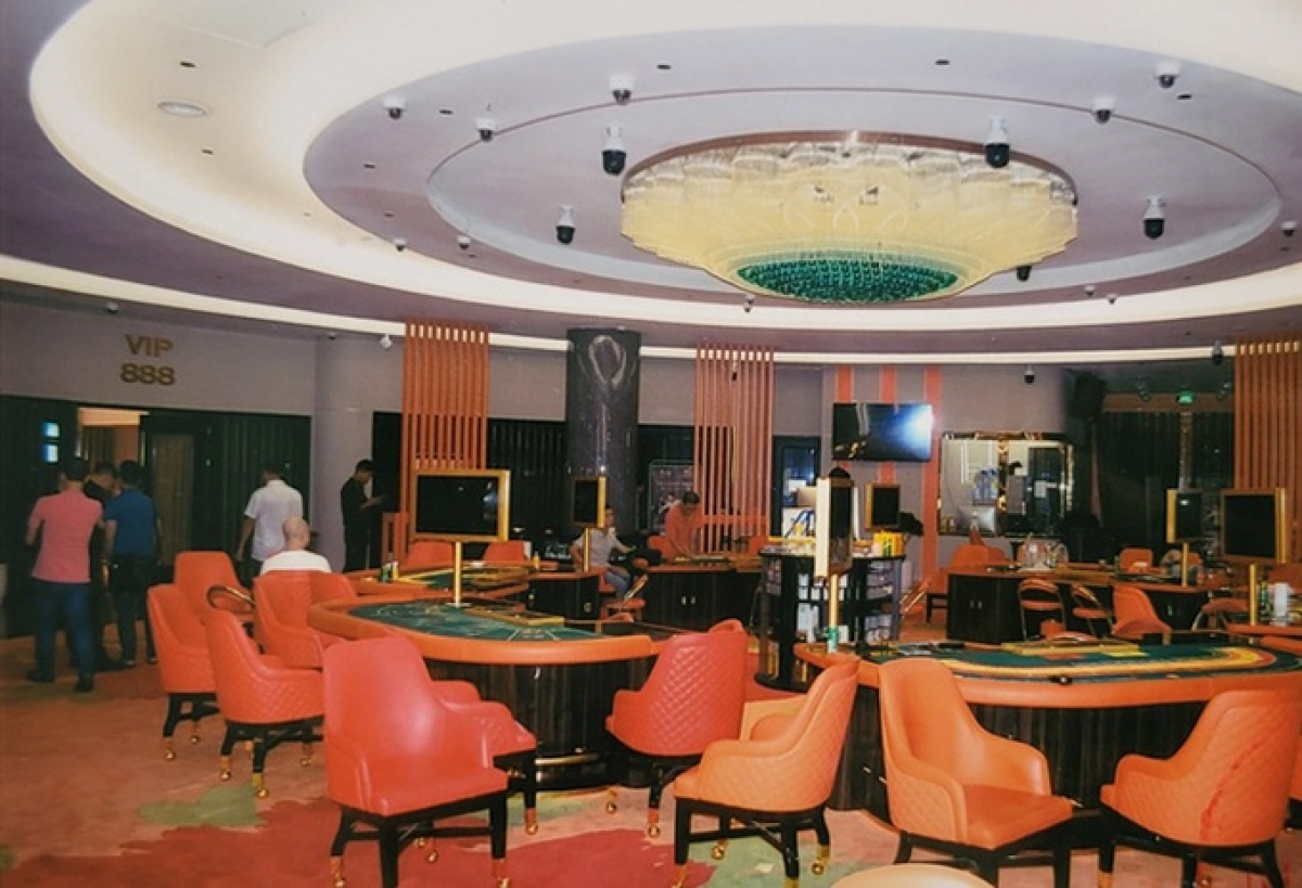 triệt phá ổ nhóm thuê mặt bằng khách sạn để tổ chức đánh bạc ở quảng ninh hình ảnh 1 triet pha o nhom thue mat bang khach san de to chuc danh bac o quang ninh hinh anh 1