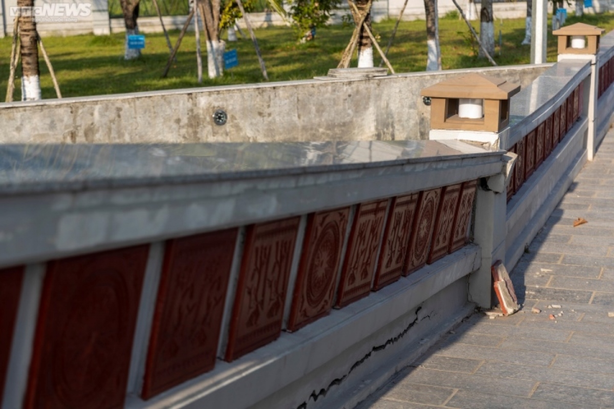 Đền thờ vua hùng mới khánh thành đã nứt, lún sở vhtt dl cần thơ phản hồi hình ảnh 1 Den tho vua hung moi khanh thanh da nut, lun so vhtt dl can tho phan hoi hinh anh 1