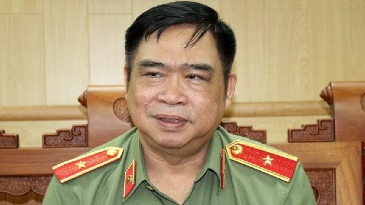 khởi tố, bắt tạm giam nguyên giám đốc công an tp hải phòng Đỗ hữu ca hình ảnh 1 khoi to, bat tam giam nguyen giam doc cong an tp hai phong Do huu ca hinh anh 1