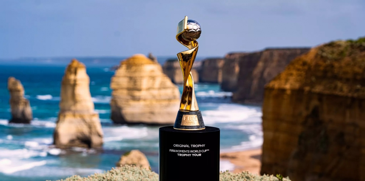 cúp vàng world cup nữ trị giá 30.000 usd đến hà nội vào ngày 3 3 hình ảnh 1 cup vang world cup nu tri gia 30.000 usd den ha noi vao ngay 3 3 hinh anh 1