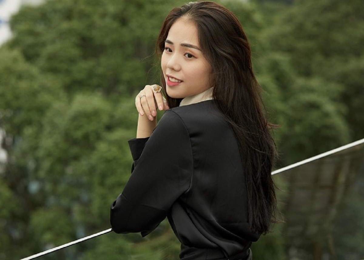  thanh nu cover huong ly bat mi ve ca khuc moi hinh anh 2