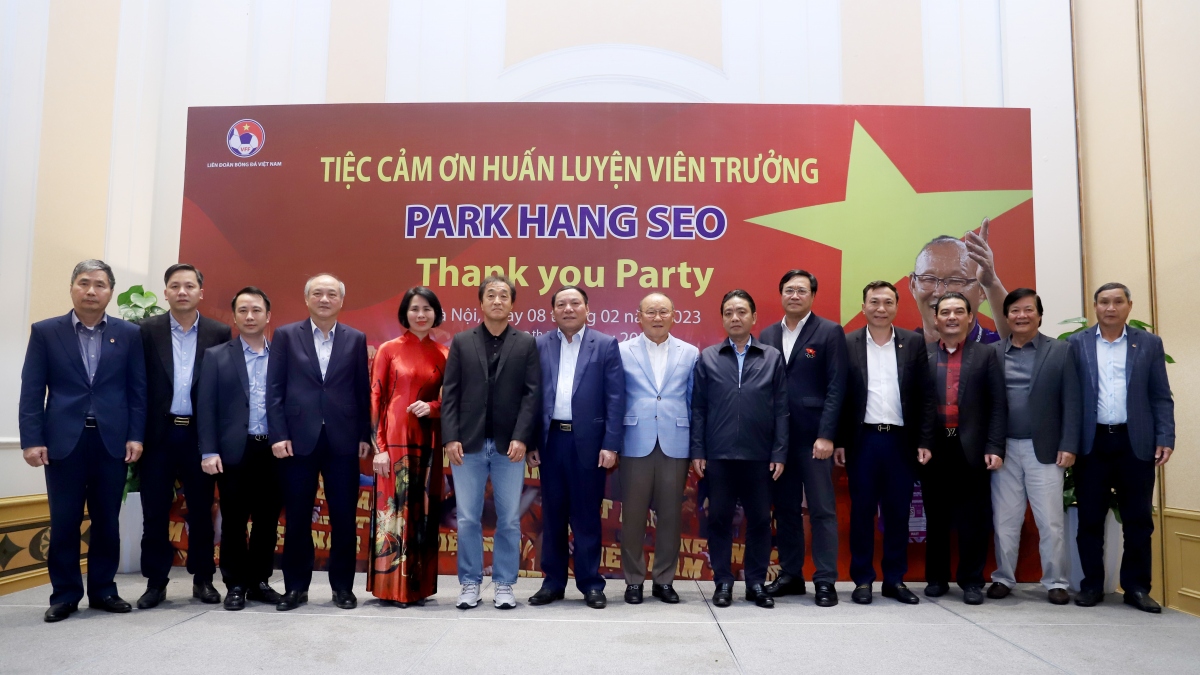 vff to chuc tiec tri an hlv park hang seo hinh anh 1