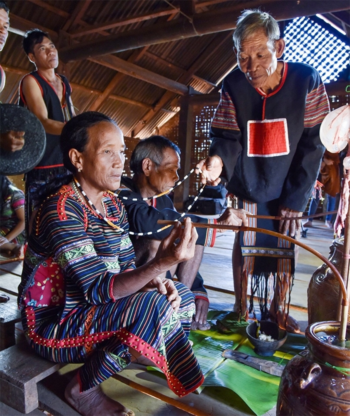 phong tục mừng thọ của người m nông rlăm hình ảnh 1 phong tuc mung tho cua nguoi m nong rlam hinh anh 1