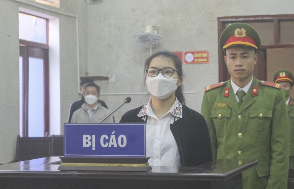 trộm 34 xe máy của công ty, nữ nhân viên ở Điện biên lĩnh án 15 năm tù hình ảnh 1 trom 34 xe may cua cong ty, nu nhan vien o Dien bien linh an 15 nam tu hinh anh 1