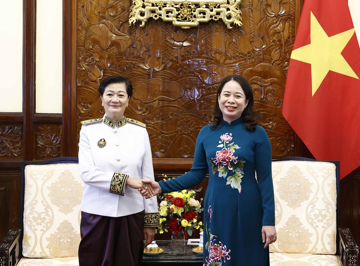 quyen chu tich nuoc tiep Dai su thuy si, malaysia, campuchia trinh quoc thu hinh anh 3