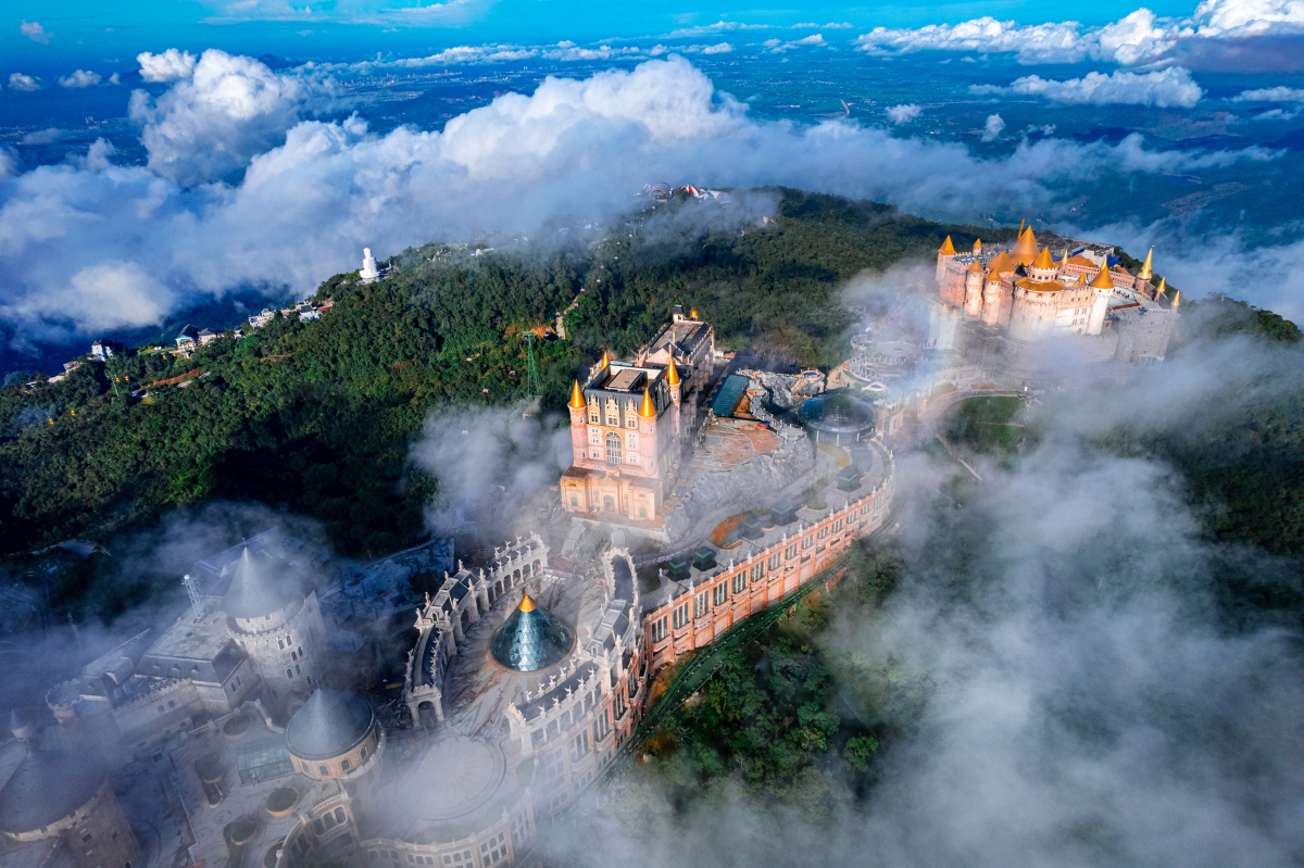 sun world ba na hills giảm giá vé tới gần 60 tri ân người dân Đà nẵng - quảng nam hình ảnh 1 sun world ba na hills giam gia ve toi gan 60 tri an nguoi dan Da nang - quang nam hinh anh 1