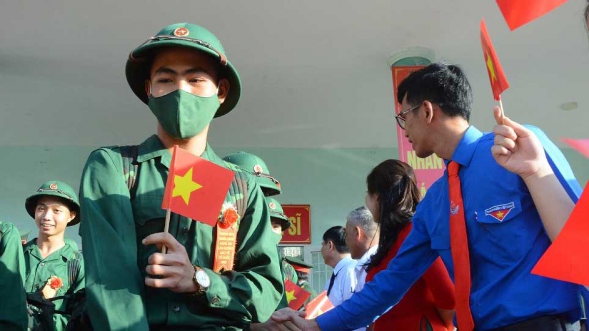 một thanh niên ở đảo lý sơn bị phạt 35 triệu đồng vì trốn nhập ngũ hình ảnh 1 mot thanh nien o dao ly son bi phat 35 trieu dong vi tron nhap ngu hinh anh 1