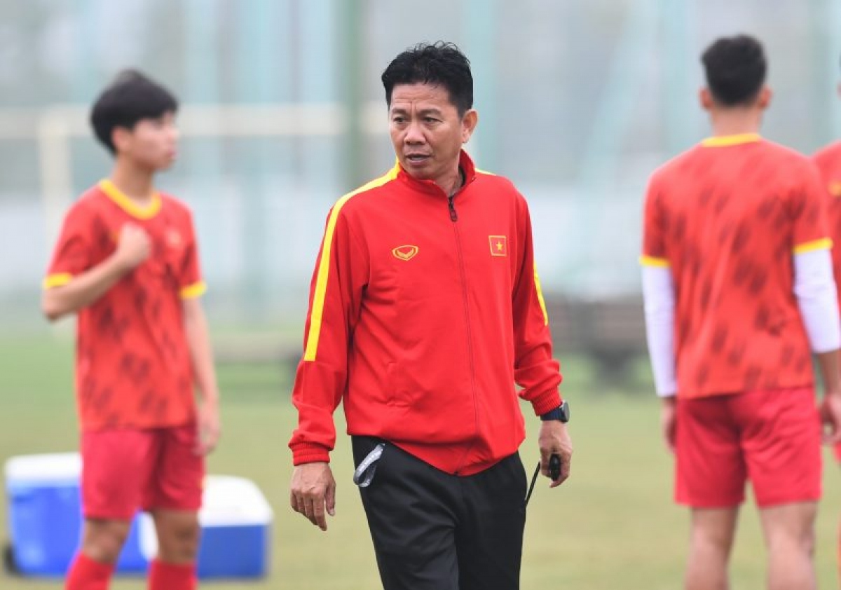 u20 việt nam sẵn sàng cho phương án thiếu những cầu thủ đá v-league hình ảnh 1 u20 viet nam san sang cho phuong an thieu nhung cau thu da v-league hinh anh 1