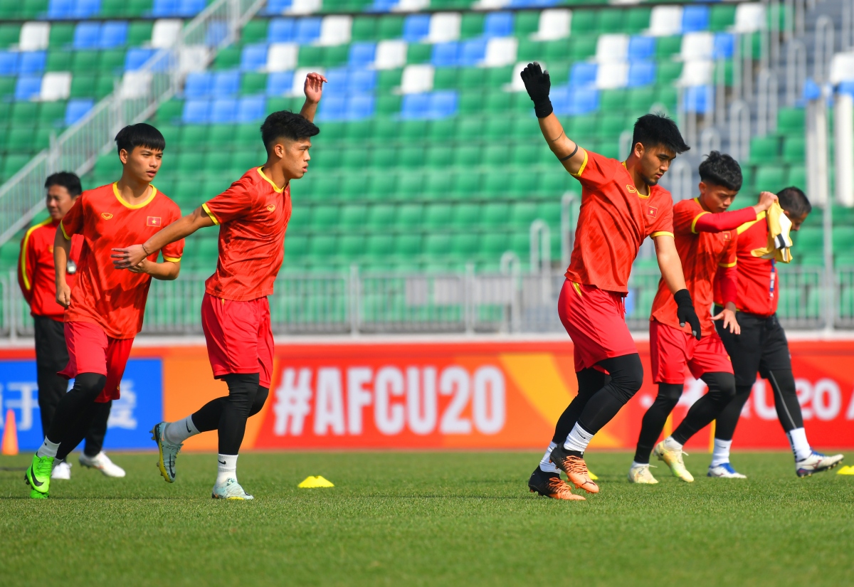 nhan dinh u20 viet nam - u20 australia khoi dau hanh trinh moi hinh anh 2