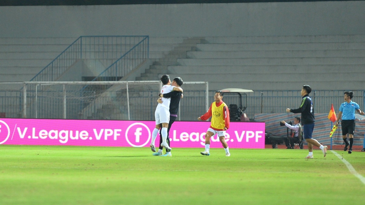 ket qua v-league 2023 hai phong guc nga truoc ha tinh tai lach tray hinh anh 2