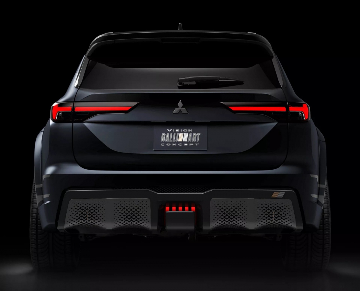 mitsubishi outlander phien ban nang cap moi se som gia nhap doi hinh ralliart hinh anh 7