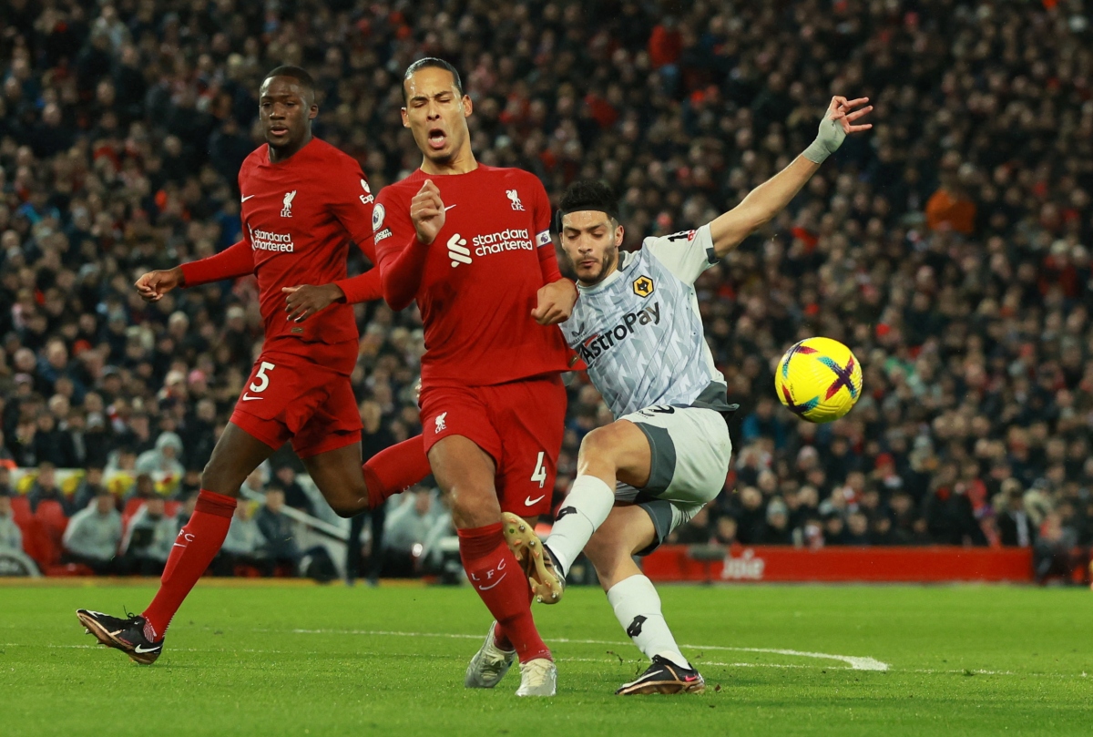 salah ghi ban, liverpool thoi lua vao cuoc dua top 4 ngoai hang anh hinh anh 3
