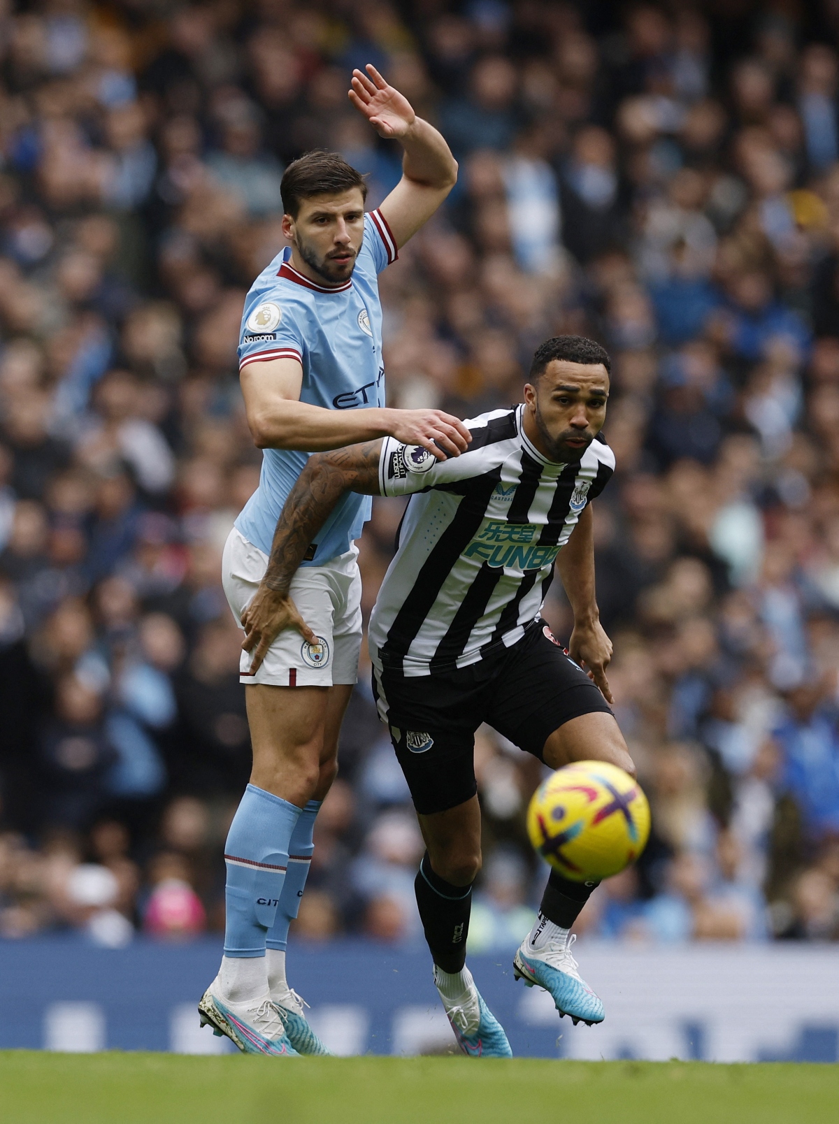 trUc tiEp man city 1 - 0 newcastle khach lan chu hinh anh 5