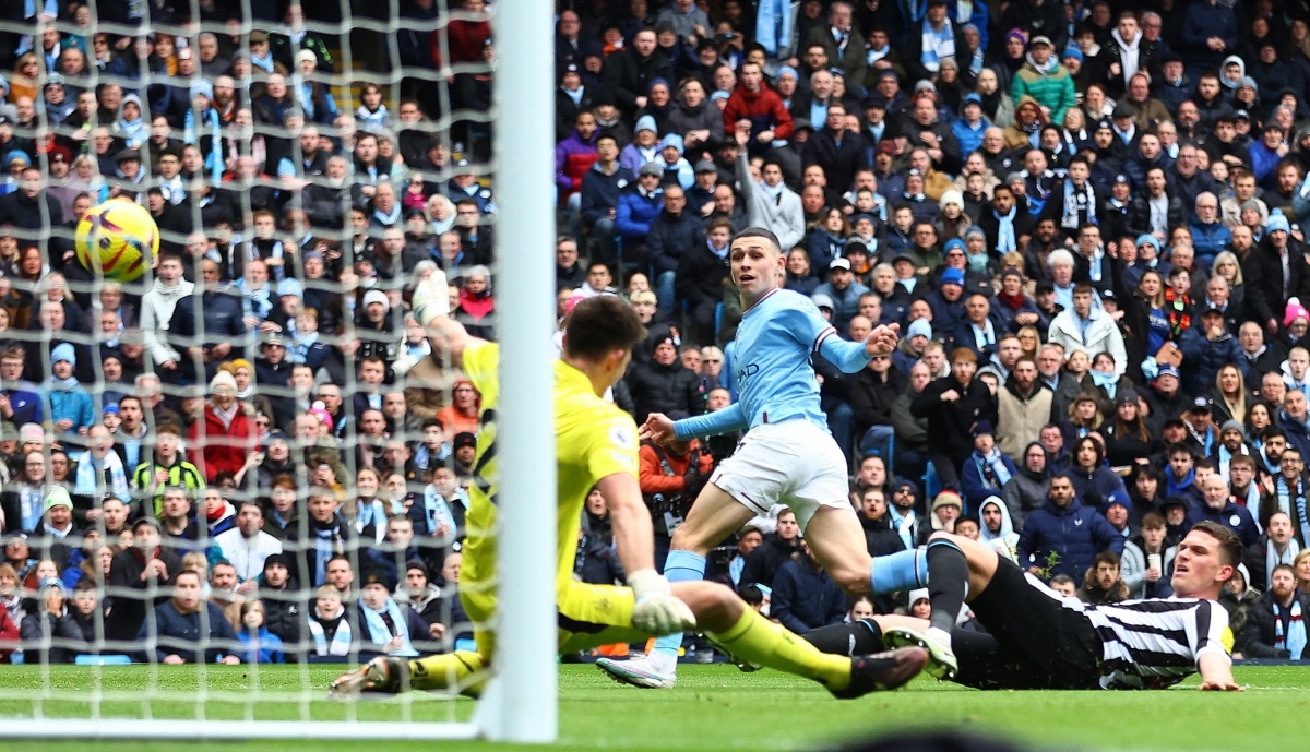 trUc tiEp man city 1 - 0 newcastle khach lan chu hinh anh 4