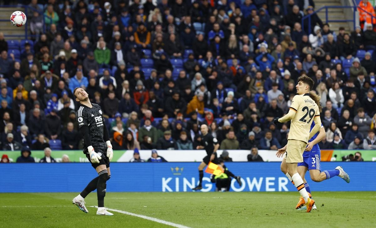 lien tuc lap sieu pham, chelsea nhoc nhan vuot ai leicester hinh anh 12