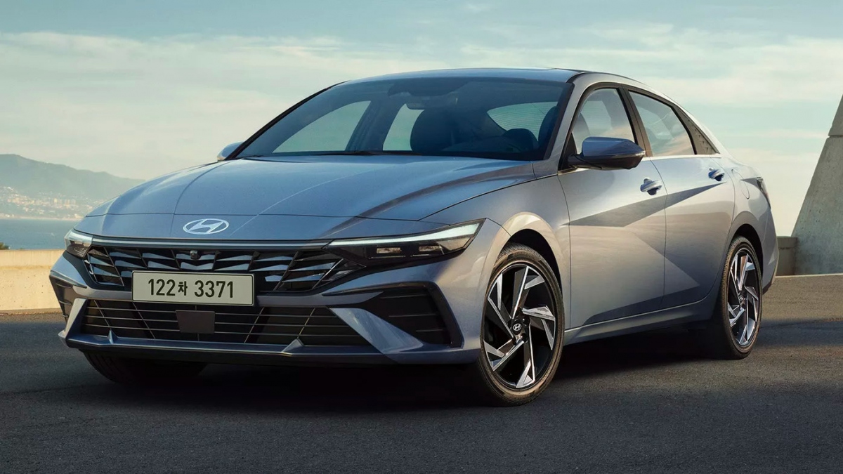 lo dien hinh anh day du cua hyundai elantra 2024, them phien ban hybrid hinh anh 1