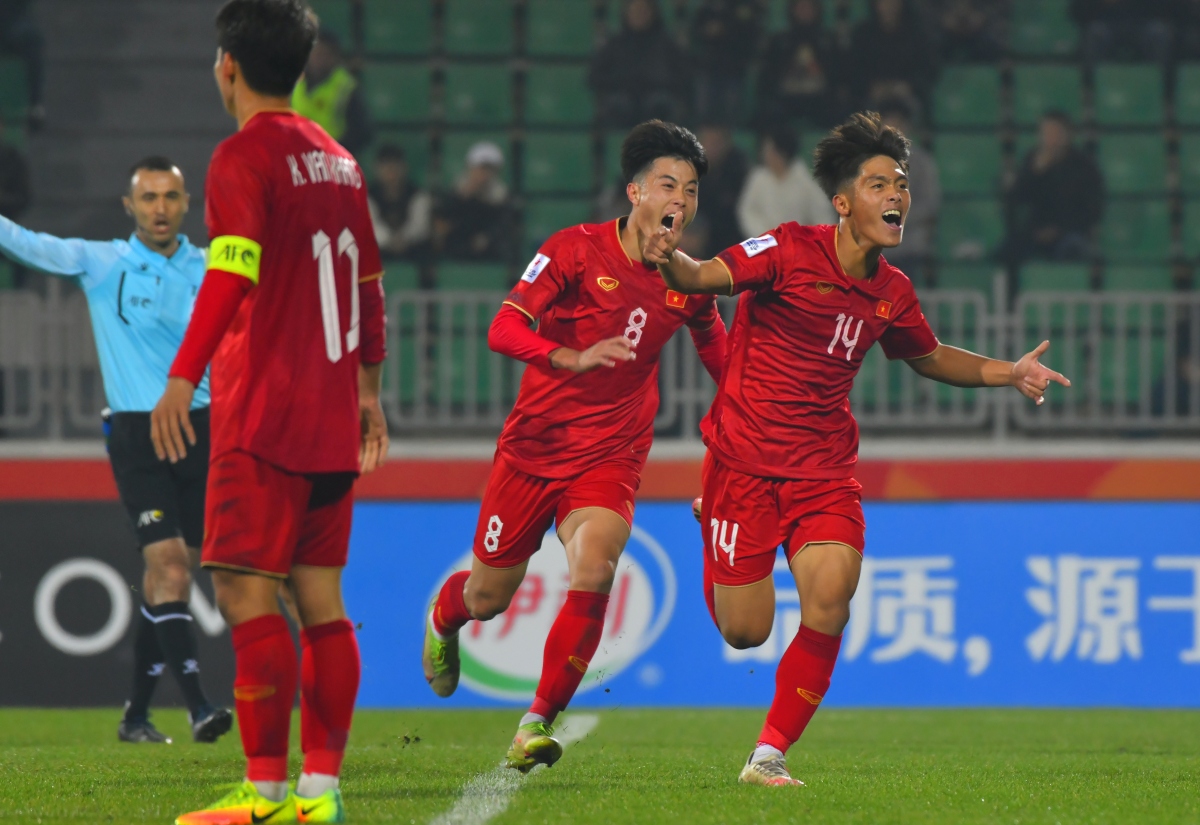 vua phá lưới u20 châu Á 2023 sao trẻ hagl sánh ngang cầu thủ hàn quốc, nhật bản hình ảnh 1 vua pha luoi u20 chau A 2023 sao tre hagl sanh ngang cau thu han quoc, nhat ban hinh anh 1