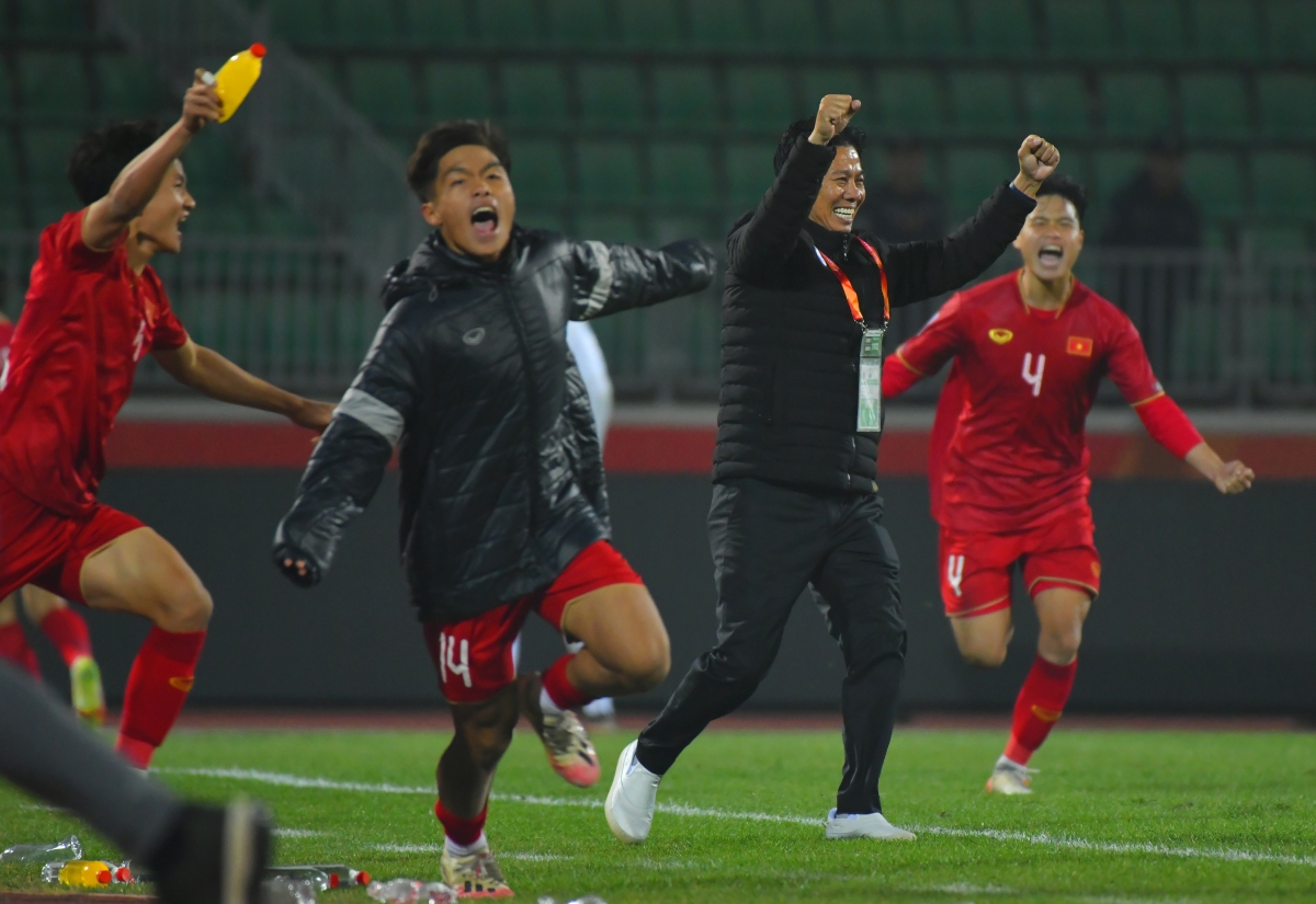u20 việt nam đạt thành tích chưa từng có ở vòng bảng u20 châu Á hình ảnh 1 u20 viet nam dat thanh tich chua tung co o vong bang u20 chau A hinh anh 1