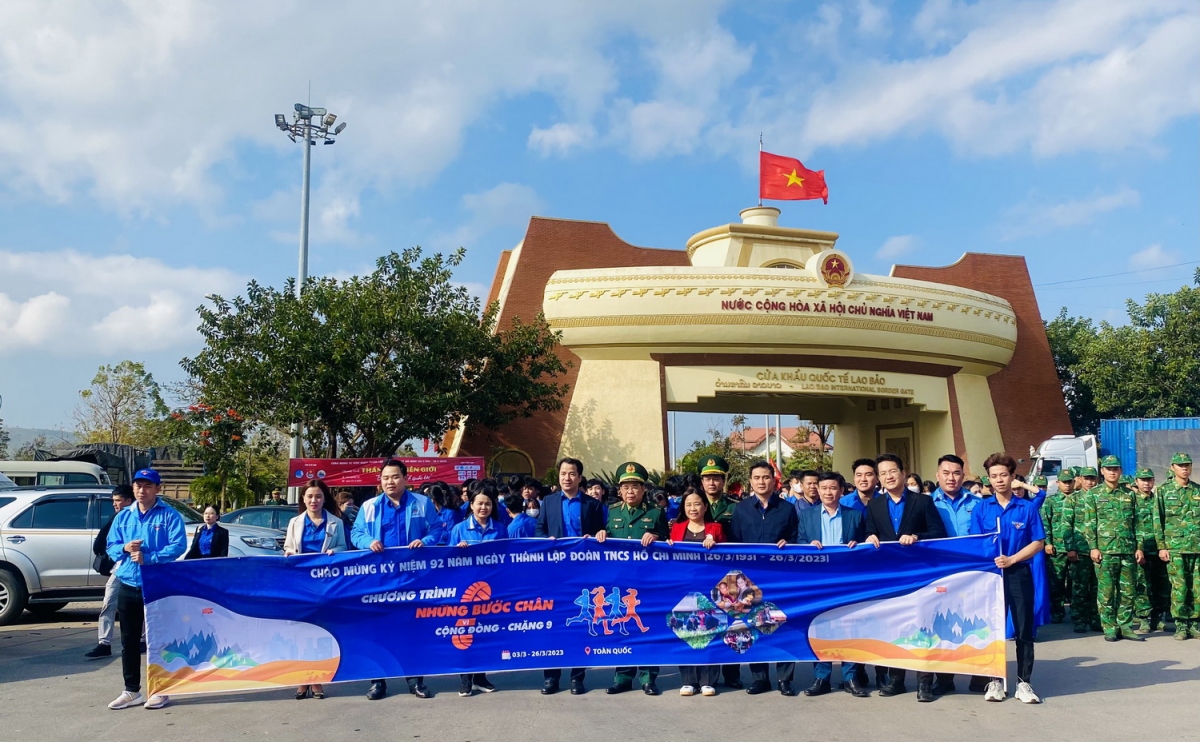 nhiều hoạt động an sinh tại chương trình tháng ba biên giới hình ảnh 1 nhieu hoat dong an sinh tai chuong trinh thang ba bien gioi hinh anh 1