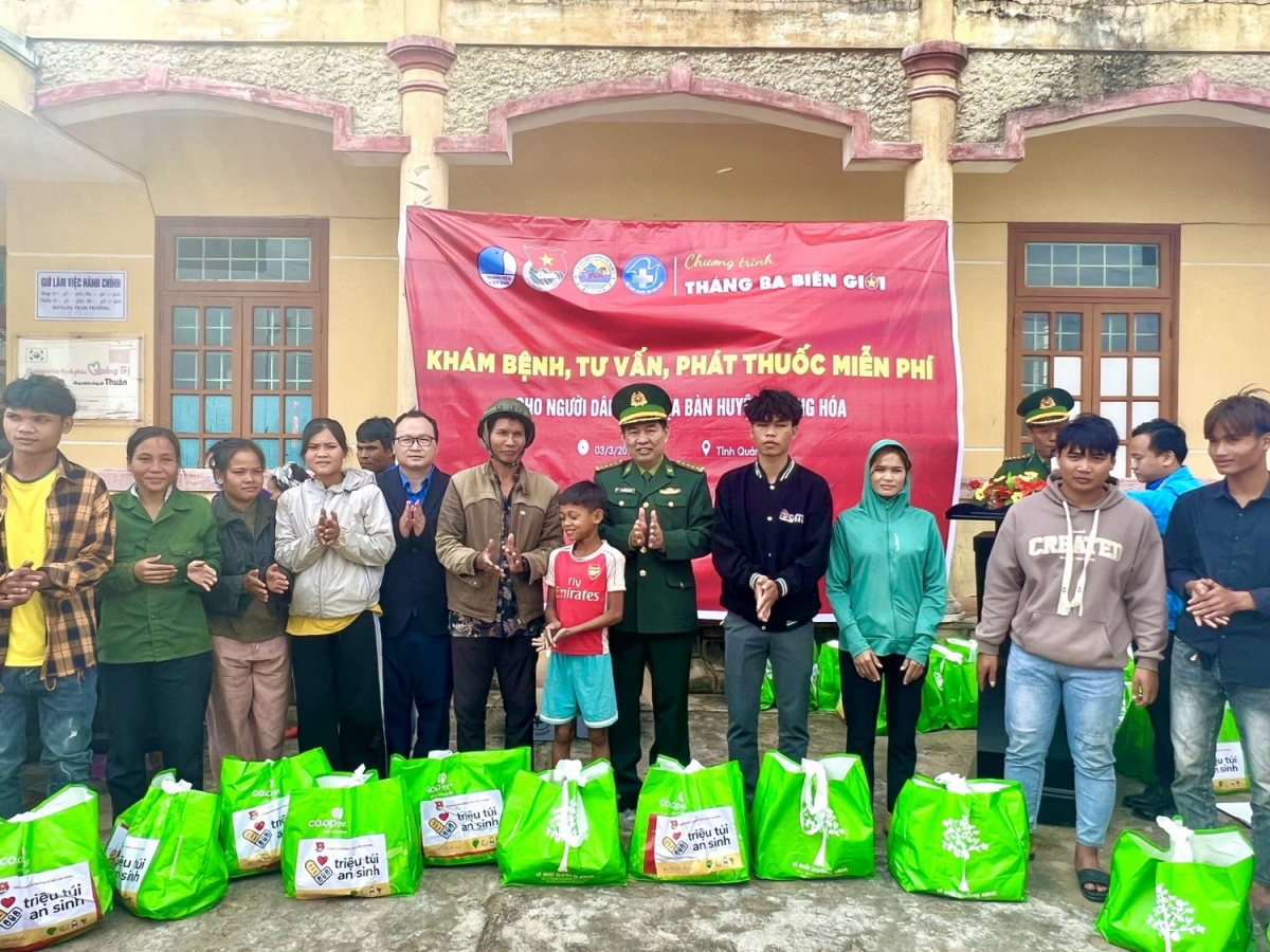 nhieu hoat dong an sinh tai chuong trinh thang ba bien gioi hinh anh 3