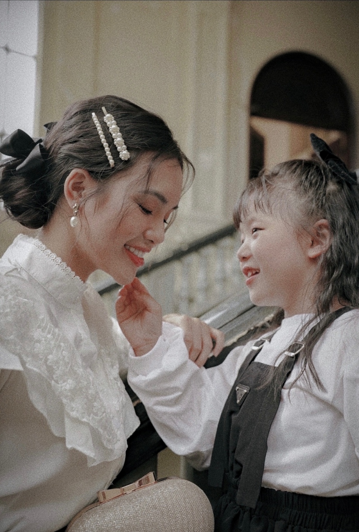 yeye nhat ha lan hiem hoi chia se hinh anh con gai xinh nhu thien than hinh anh 3
