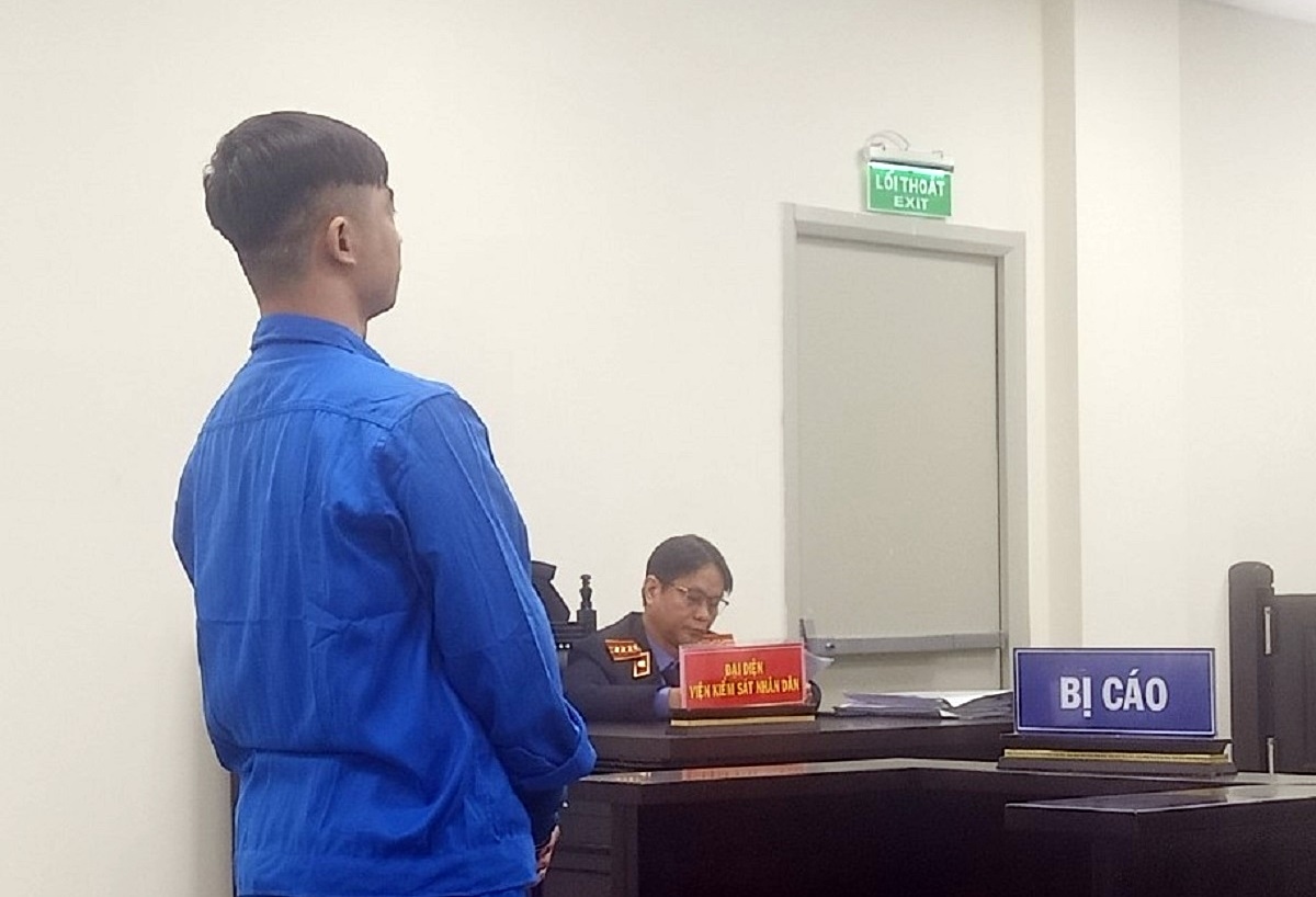 nhân viên lái xe lén ghi âm, tống tiền 2 tỷ đồng với một tổng giám đốc hình ảnh 1 nhan vien lai xe len ghi am, tong tien 2 ty dong voi mot tong giam doc hinh anh 1