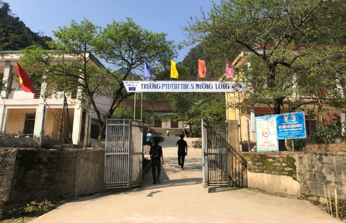 nhiều học sinh ở miền núi nghệ an nghỉ học để...lập gia đình hình ảnh 1 nhieu hoc sinh o mien nui nghe an nghi hoc de...lap gia dinh hinh anh 1