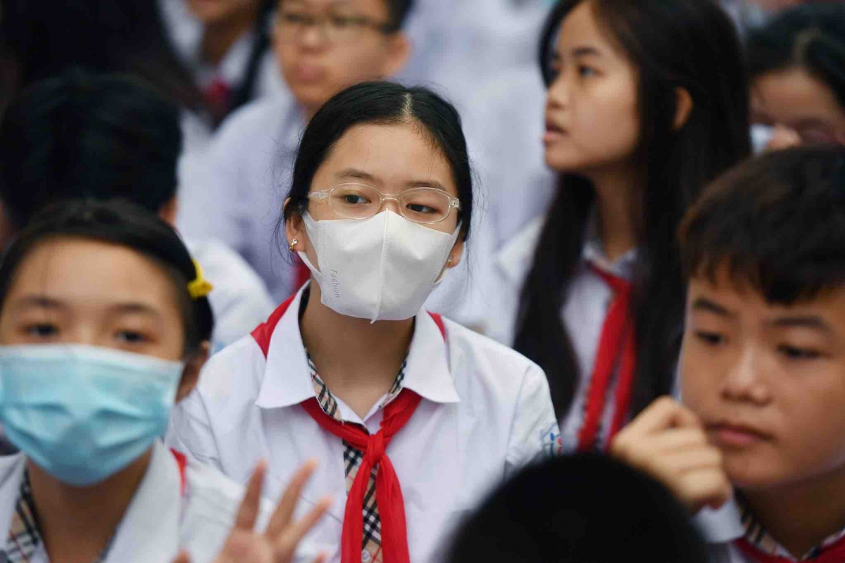 lop can chuyen, chat luong cao bi xoa so phu huynh tam tu, giao vien tran tro hinh anh 1