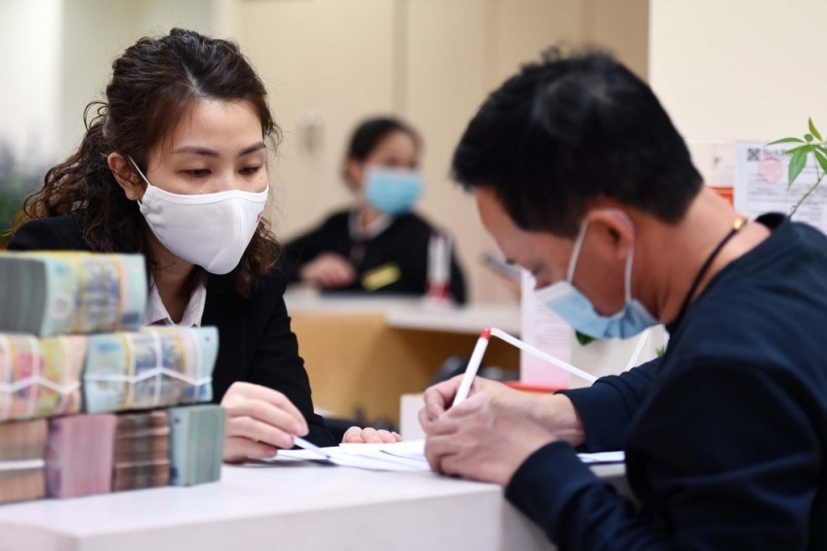ngân hàng giảm lãi suất huy động, một số kỳ hạn giảm mạnh nhất hình ảnh 1 ngan hang giam lai suat huy dong, mot so ky han giam manh nhat hinh anh 1