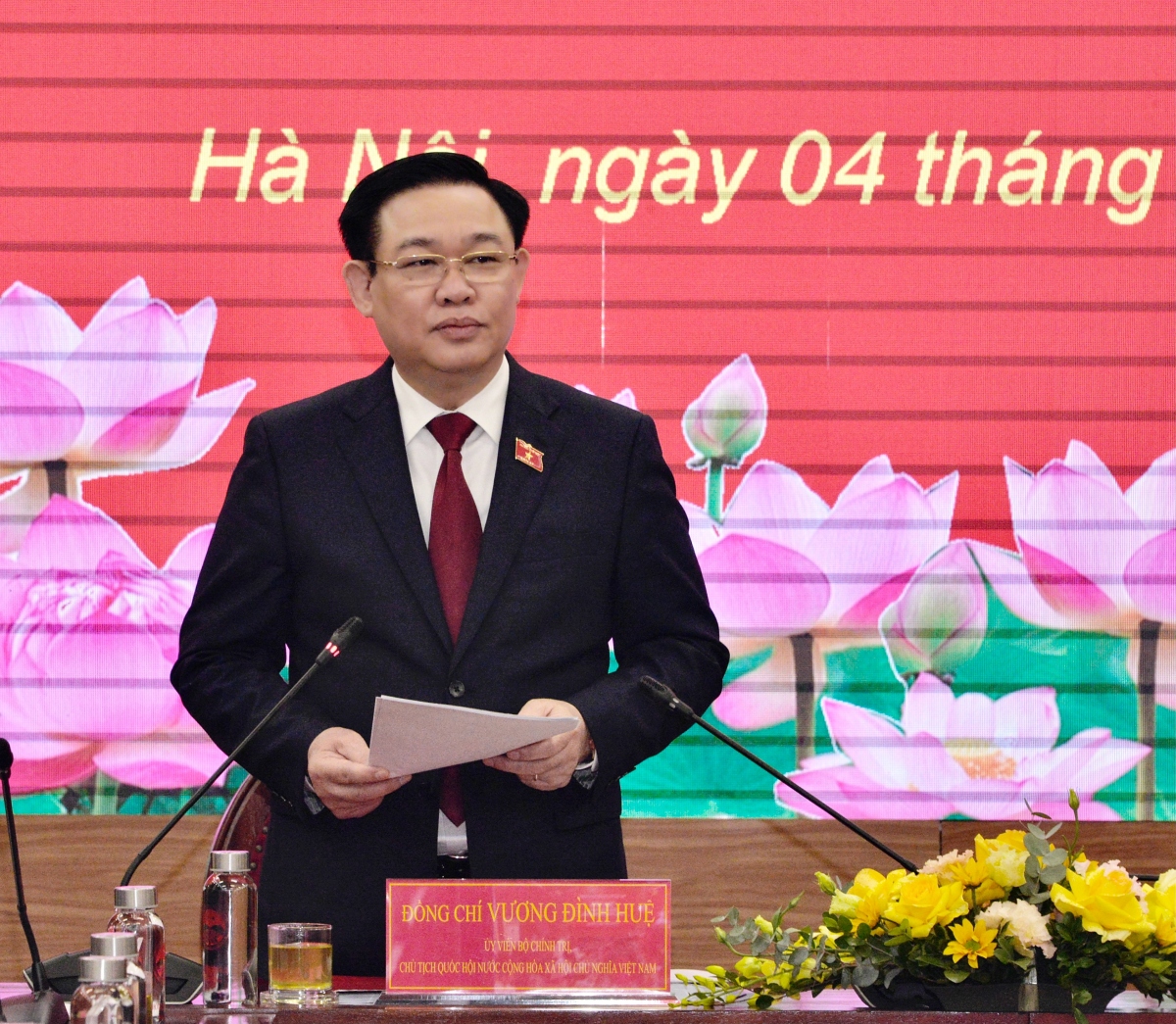 chu tich quoc hoi vuong Dinh hue chu tri toa dam gop y du thao luat dat dai sua doi hinh anh 2