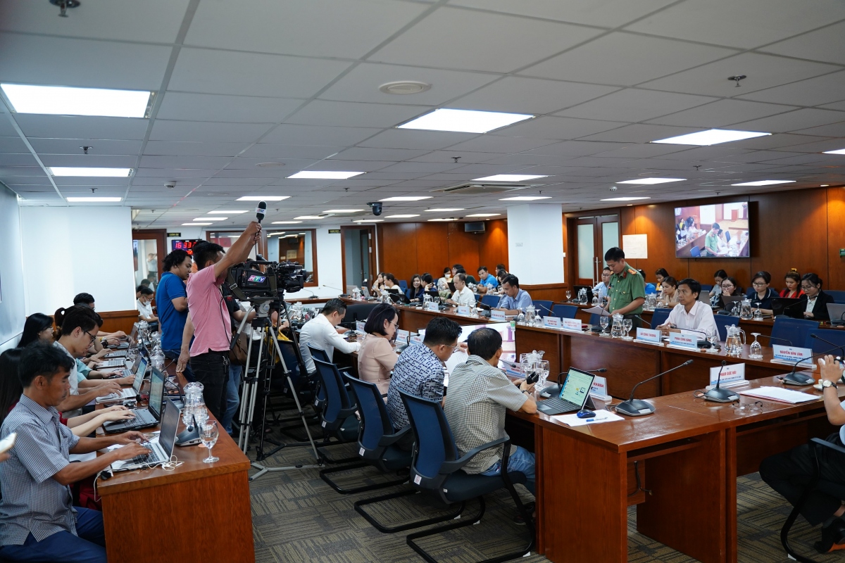 tp.hcm chua ghi nhan truong hop mac cum a h5n1 hinh anh 1