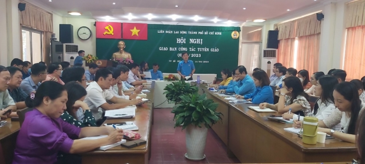 cong nhan lao dong tp.hcm lo lang tinh hinh viec lam, doi song hinh anh 1